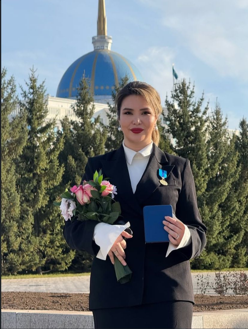 Ректорымыз Айжан Маратовнаны құттықтаймыз!