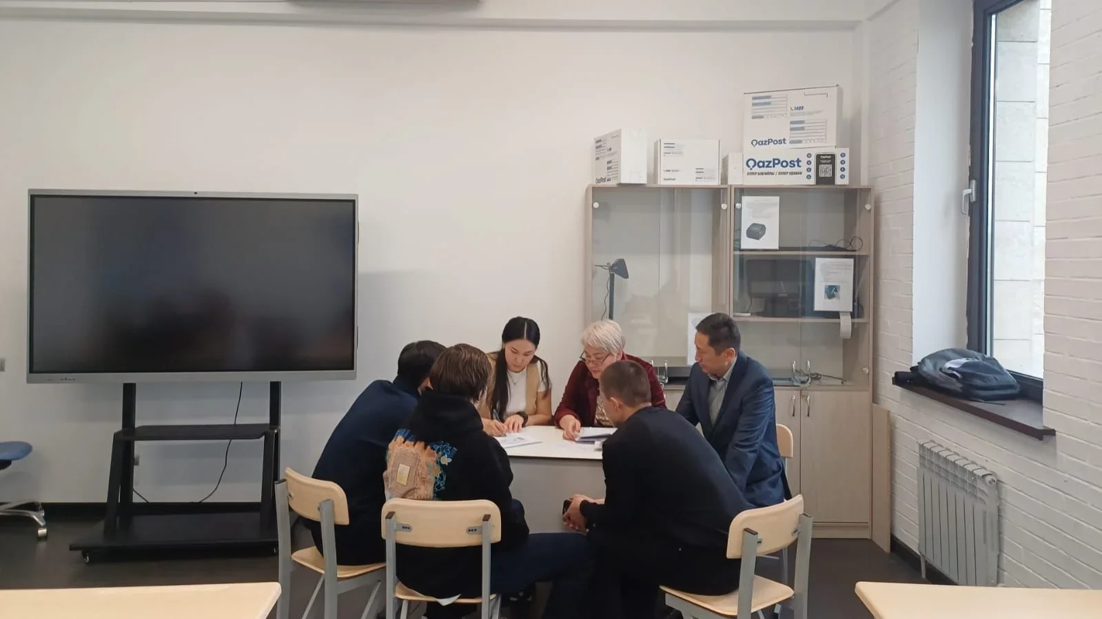 Достойная работа и экономический рост